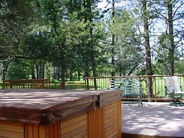 1261 Country Club Drive