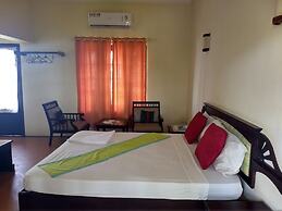 Blooming Bay - Clifftop Beach Resort