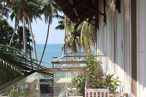 Sunrise Village Hotel