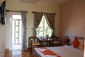 Sunrise Village Hotel