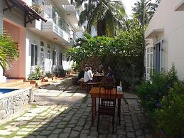 Sunrise Village Hotel