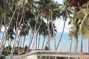 Sunrise Village Hotel