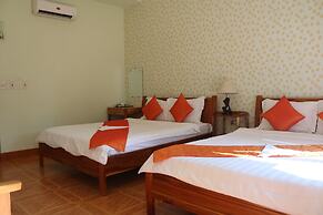 Sunrise Village Hotel