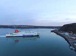 Ivybridge Guest House