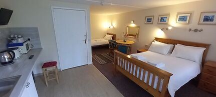 Ivybridge Guest House