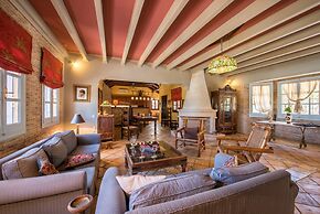 Sarakino The House of Literature