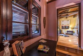 Sarakino The House of Literature