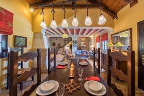 Sarakino The House of Literature