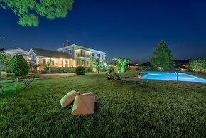 Sarakino The House of Literature