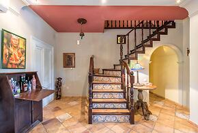 Sarakino The House of Literature