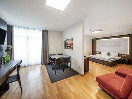 sevenDays Hotel BoardingHouse