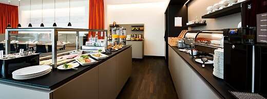 sevenDays Hotel BoardingHouse