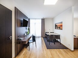 sevenDays Hotel BoardingHouse