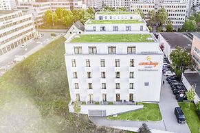 sevenDays Hotel BoardingHouse