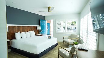 Ivory Sands Beach Suites