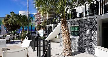 Ivory Sands Beach Suites