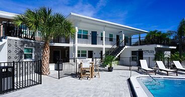 Ivory Sands Beach Suites