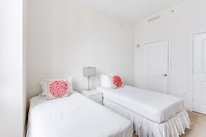 Towers of Dadeland by Miami Vacations