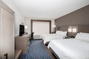 Holiday Inn Express & Suites Great Bend by IHG