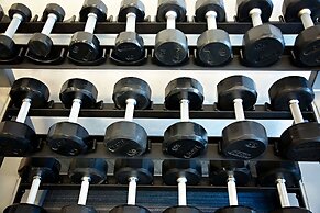 Holiday Inn Express & Suites Great Bend by IHG