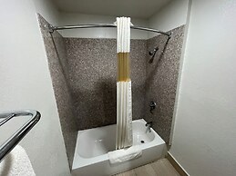 Budget Inn