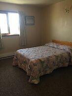 Wakiki Motel & Lounge