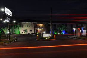 Cegil Hotel Boulevard