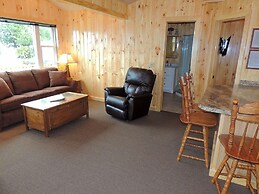 Angel Rock Waterfront Cottages and Vacation Homes