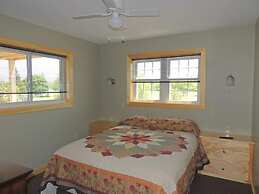 Angel Rock Waterfront Cottages and Vacation Homes