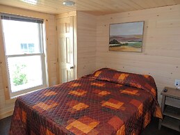 Angel Rock Waterfront Cottages and Vacation Homes