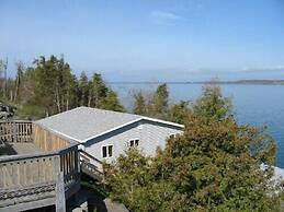 Angel Rock Waterfront Cottages and Vacation Homes