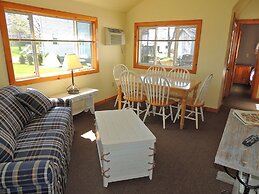 Angel Rock Waterfront Cottages and Vacation Homes