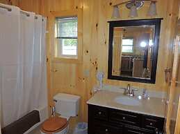 Angel Rock Waterfront Cottages and Vacation Homes