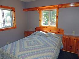 Angel Rock Waterfront Cottages and Vacation Homes