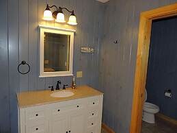 Angel Rock Waterfront Cottages and Vacation Homes