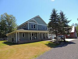 Angel Rock Waterfront Cottages and Vacation Homes