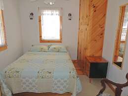 Angel Rock Waterfront Cottages and Vacation Homes