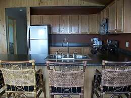 Angel Rock Waterfront Cottages and Vacation Homes