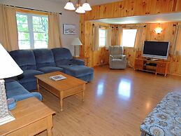 Angel Rock Waterfront Cottages and Vacation Homes