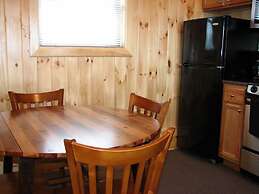 Angel Rock Waterfront Cottages and Vacation Homes