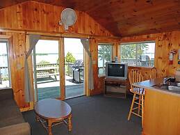 Angel Rock Waterfront Cottages and Vacation Homes