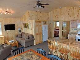 Angel Rock Waterfront Cottages and Vacation Homes