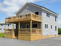 Angel Rock Waterfront Cottages and Vacation Homes