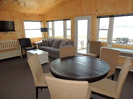 Angel Rock Waterfront Cottages and Vacation Homes