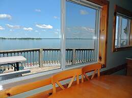 Angel Rock Waterfront Cottages and Vacation Homes