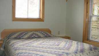 Angel Rock Waterfront Cottages and Vacation Homes