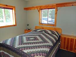 Angel Rock Waterfront Cottages and Vacation Homes