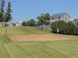 Angel Rock Waterfront Cottages and Vacation Homes