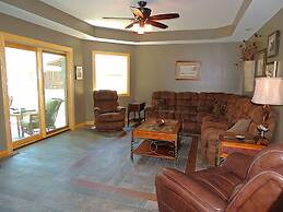 Angel Rock Waterfront Cottages and Vacation Homes