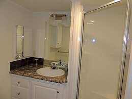 Angel Rock Waterfront Cottages and Vacation Homes